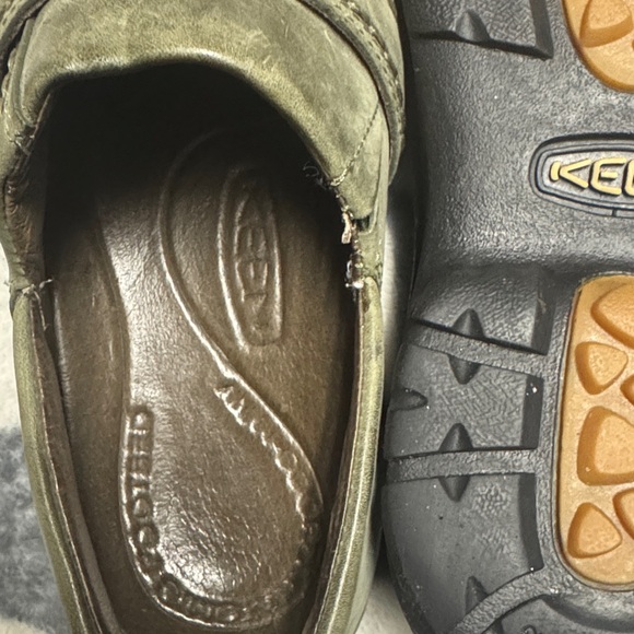 Keen leather slip ons  - Olive and Black - Picture 3 of 7